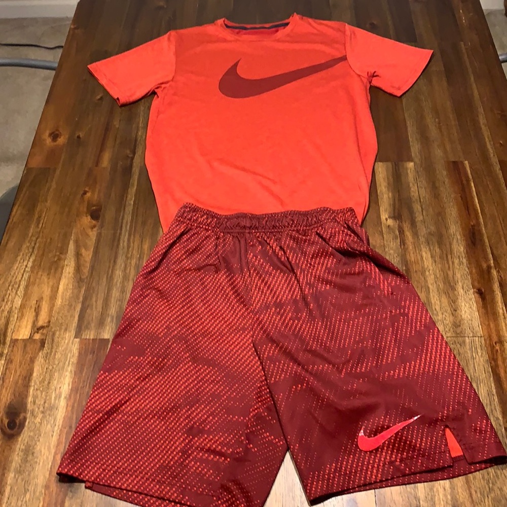 Boys Nike Red Dri-Fit Set